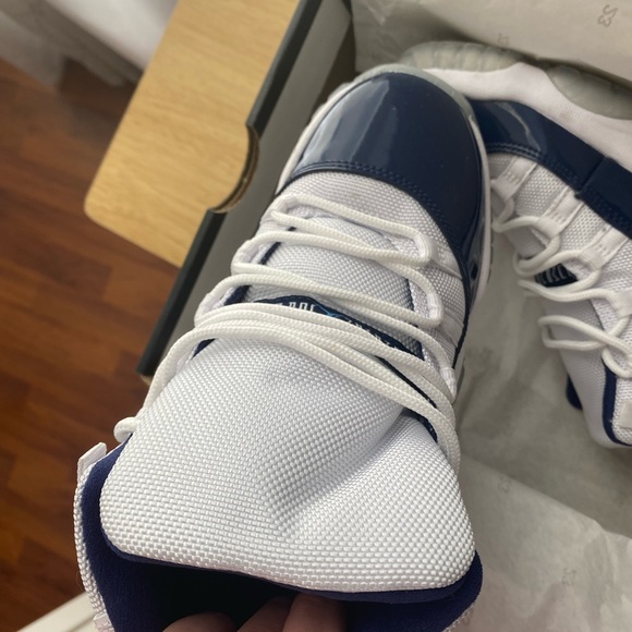 Jordan 11 white/university blue - Picture 4 of 6